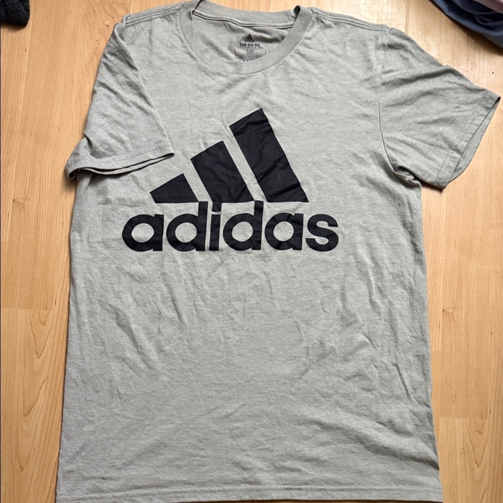 Adidas Men's Heather Gray Tee with Bold Black Logo